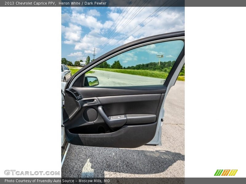 Heron White / Dark Pewter 2013 Chevrolet Caprice PPV