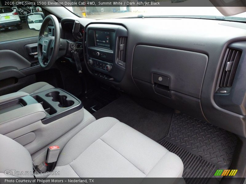 Dashboard of 2016 Sierra 1500 Elevation Double Cab 4WD