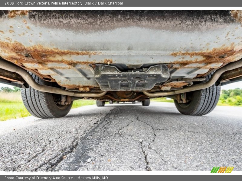 Black / Dark Charcoal 2009 Ford Crown Victoria Police Interceptor