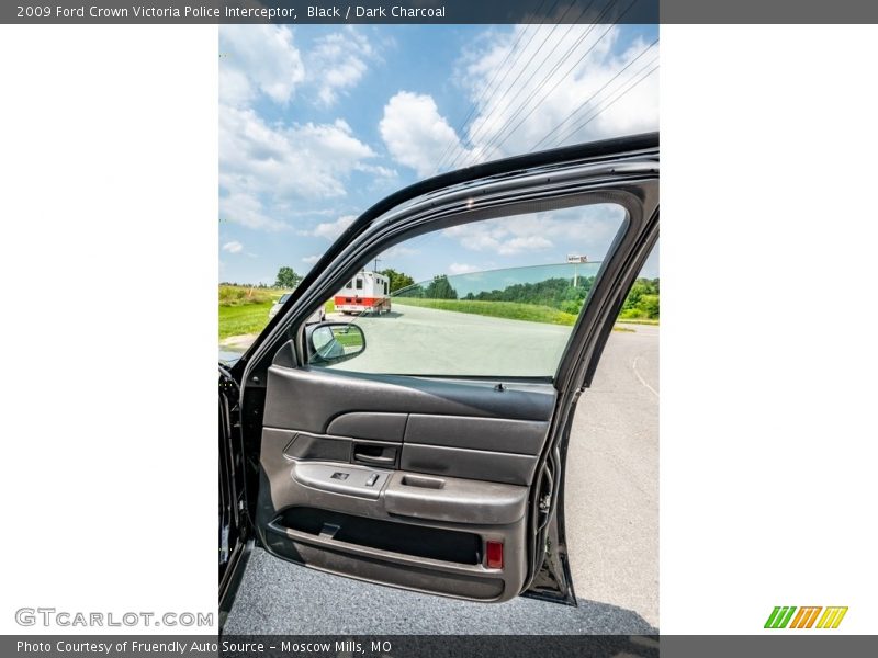 Black / Dark Charcoal 2009 Ford Crown Victoria Police Interceptor