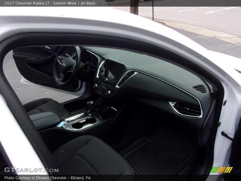 Summit White / Jet Black 2017 Chevrolet Malibu LT