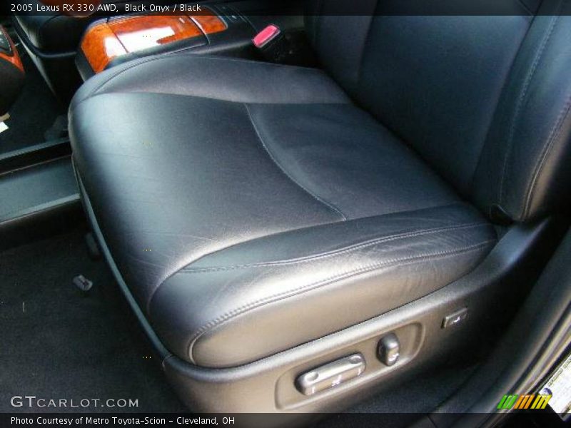 Black Onyx / Black 2005 Lexus RX 330 AWD