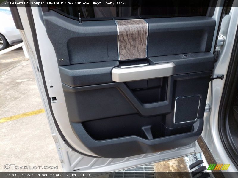 Ingot Silver / Black 2019 Ford F250 Super Duty Lariat Crew Cab 4x4