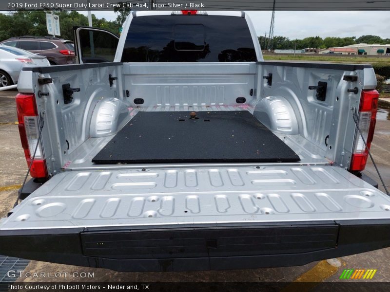 Ingot Silver / Black 2019 Ford F250 Super Duty Lariat Crew Cab 4x4