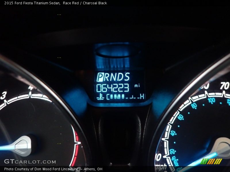 Race Red / Charcoal Black 2015 Ford Fiesta Titanium Sedan
