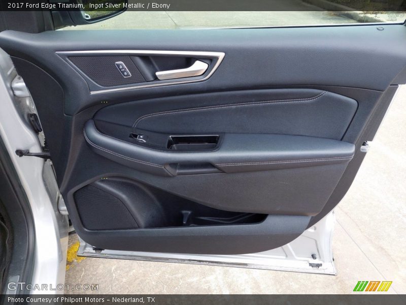 Ingot Silver Metallic / Ebony 2017 Ford Edge Titanium