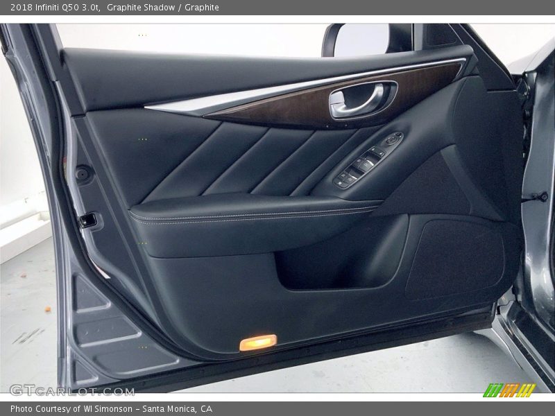 Door Panel of 2018 Q50 3.0t