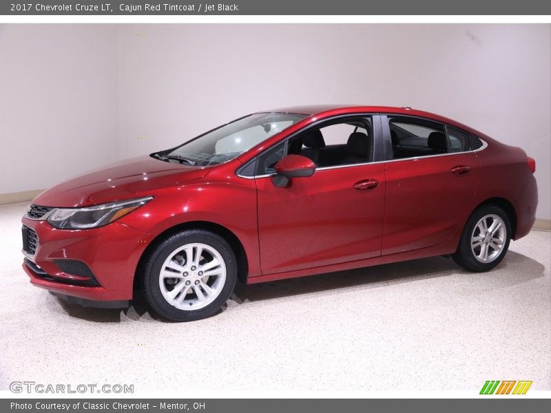 Cajun Red Tintcoat / Jet Black 2017 Chevrolet Cruze LT