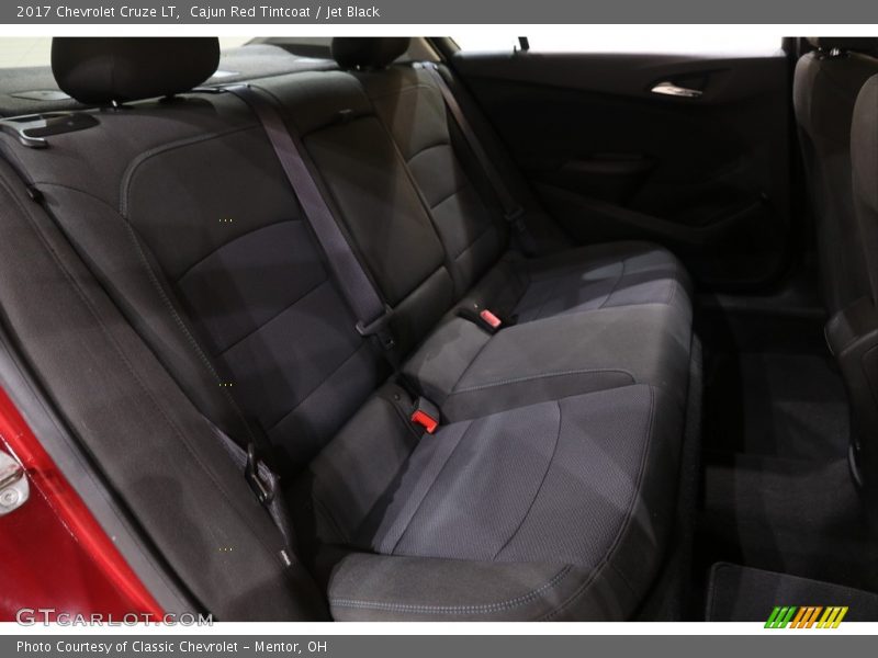 Cajun Red Tintcoat / Jet Black 2017 Chevrolet Cruze LT