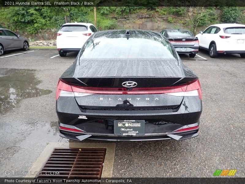 Phantom Black / Black 2021 Hyundai Elantra SEL