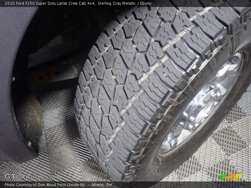 Sterling Gray Metallic / Ebony 2010 Ford F250 Super Duty Lariat Crew Cab 4x4