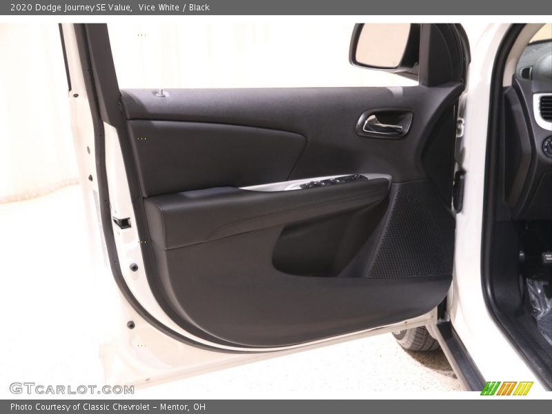 Vice White / Black 2020 Dodge Journey SE Value