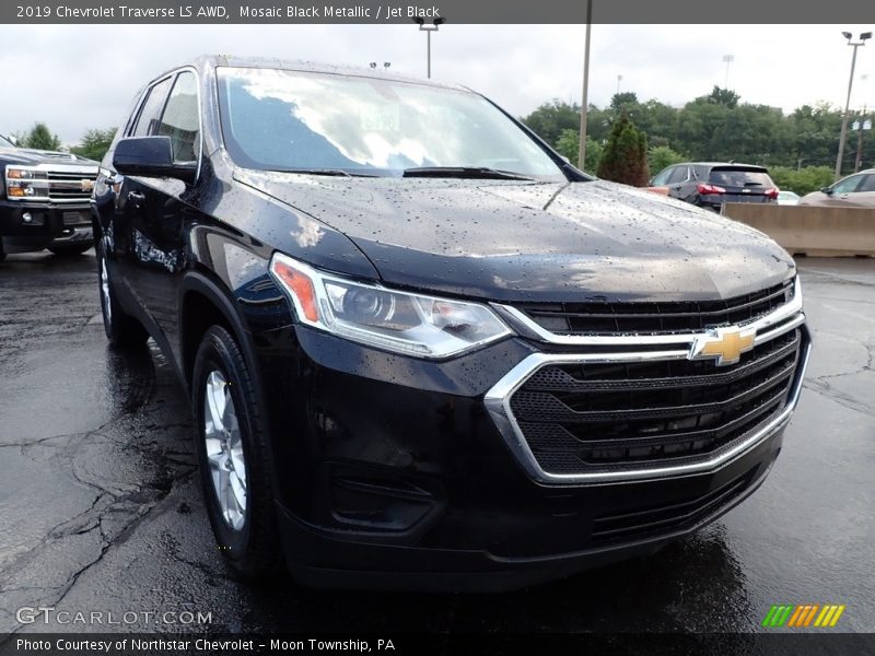 Mosaic Black Metallic / Jet Black 2019 Chevrolet Traverse LS AWD