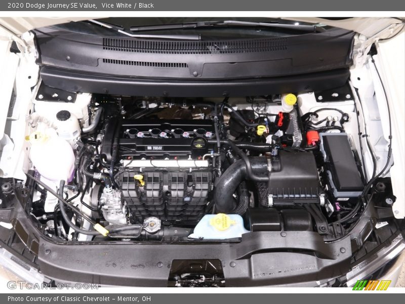 Vice White / Black 2020 Dodge Journey SE Value