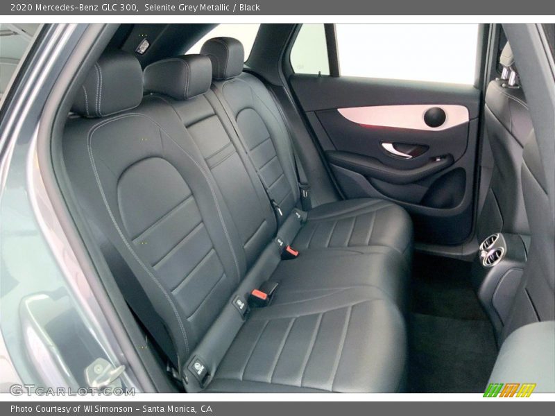 Selenite Grey Metallic / Black 2020 Mercedes-Benz GLC 300