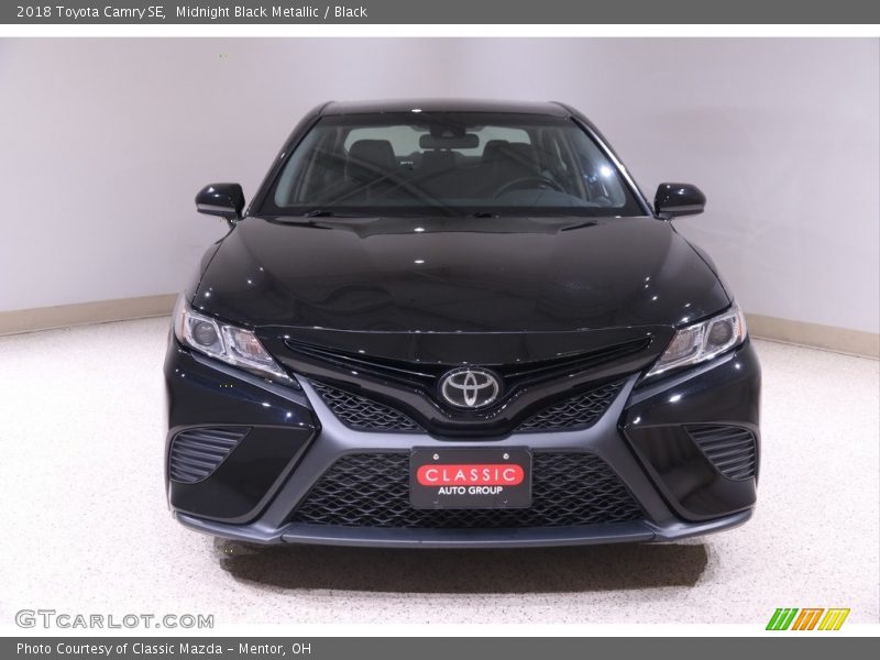 Midnight Black Metallic / Black 2018 Toyota Camry SE