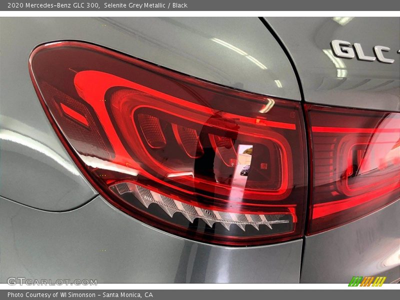 Selenite Grey Metallic / Black 2020 Mercedes-Benz GLC 300