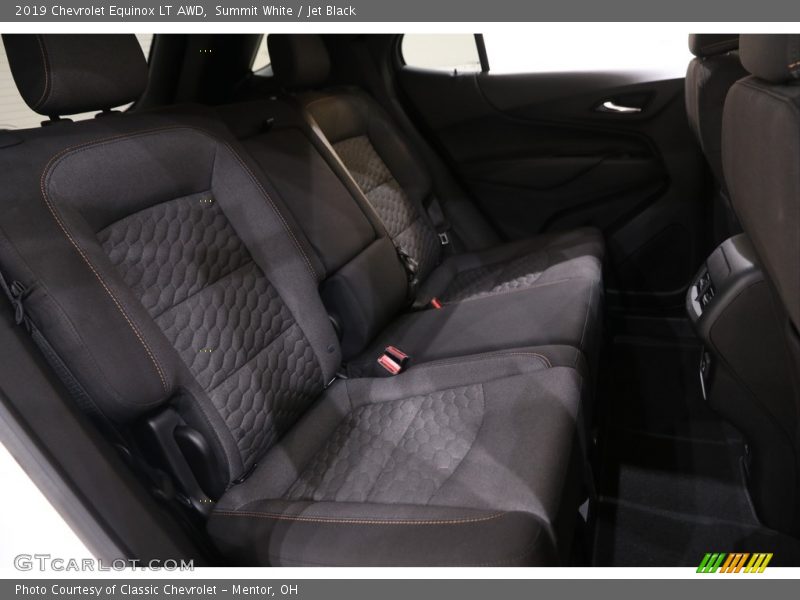 Summit White / Jet Black 2019 Chevrolet Equinox LT AWD