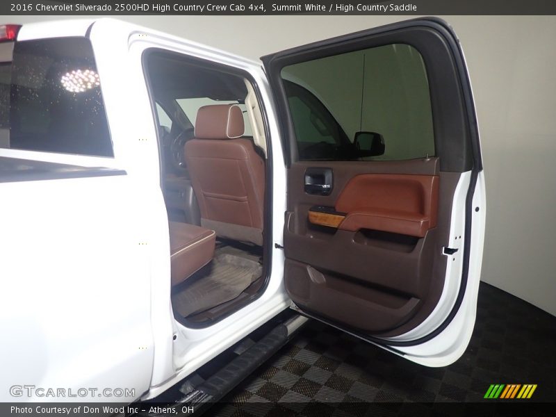 Summit White / High Country Saddle 2016 Chevrolet Silverado 2500HD High Country Crew Cab 4x4