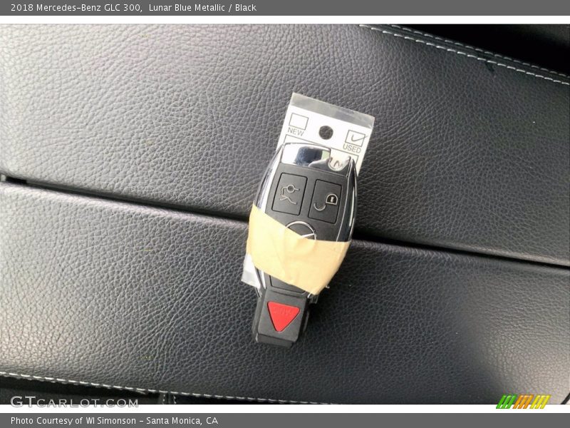 Lunar Blue Metallic / Black 2018 Mercedes-Benz GLC 300