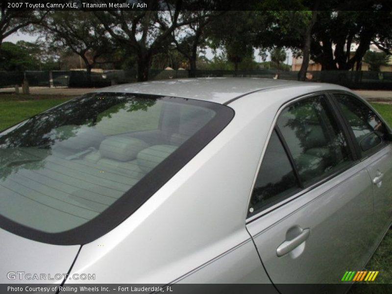 Titanium Metallic / Ash 2007 Toyota Camry XLE