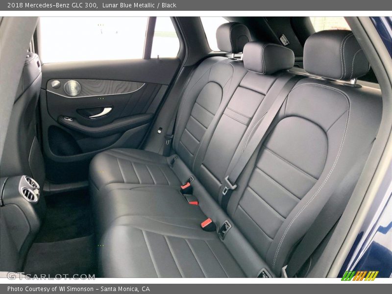 Lunar Blue Metallic / Black 2018 Mercedes-Benz GLC 300
