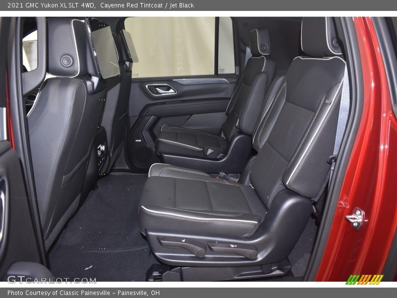 Cayenne Red Tintcoat / Jet Black 2021 GMC Yukon XL SLT 4WD