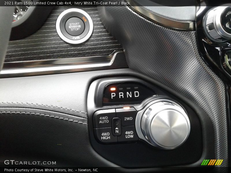 Ivory White Tri-Coat Pearl / Black 2021 Ram 1500 Limited Crew Cab 4x4