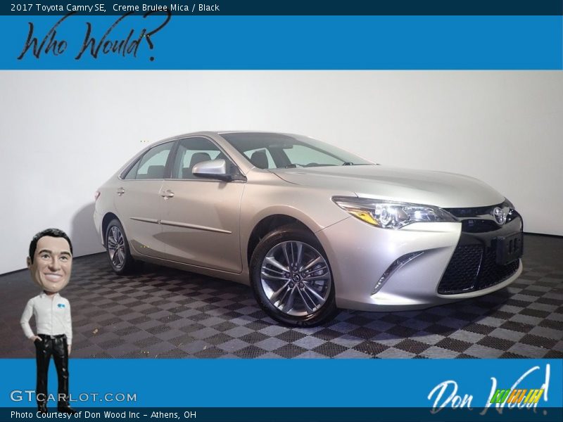 Creme Brulee Mica / Black 2017 Toyota Camry SE