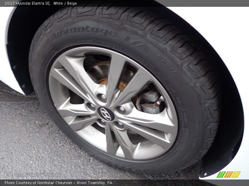 White / Beige 2017 Hyundai Elantra SE