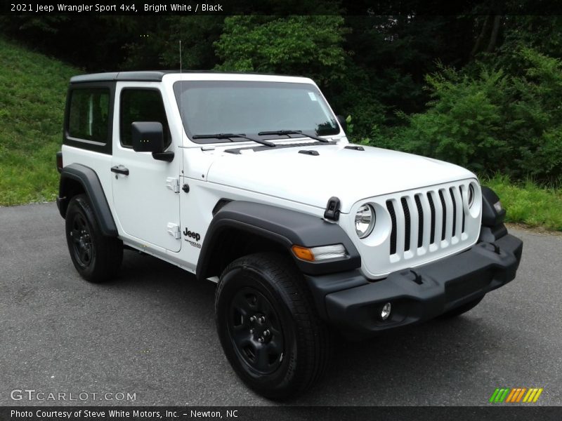 Bright White / Black 2021 Jeep Wrangler Sport 4x4