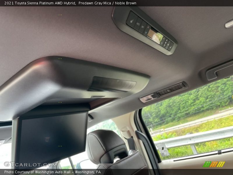 Entertainment System of 2021 Sienna Platinum AWD Hybrid