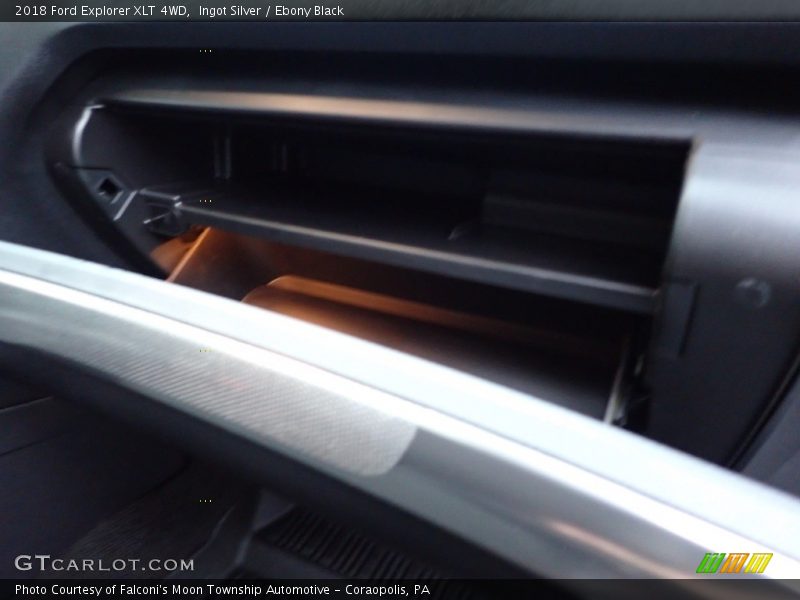 Ingot Silver / Ebony Black 2018 Ford Explorer XLT 4WD
