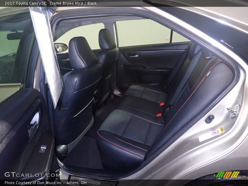 Creme Brulee Mica / Black 2017 Toyota Camry SE