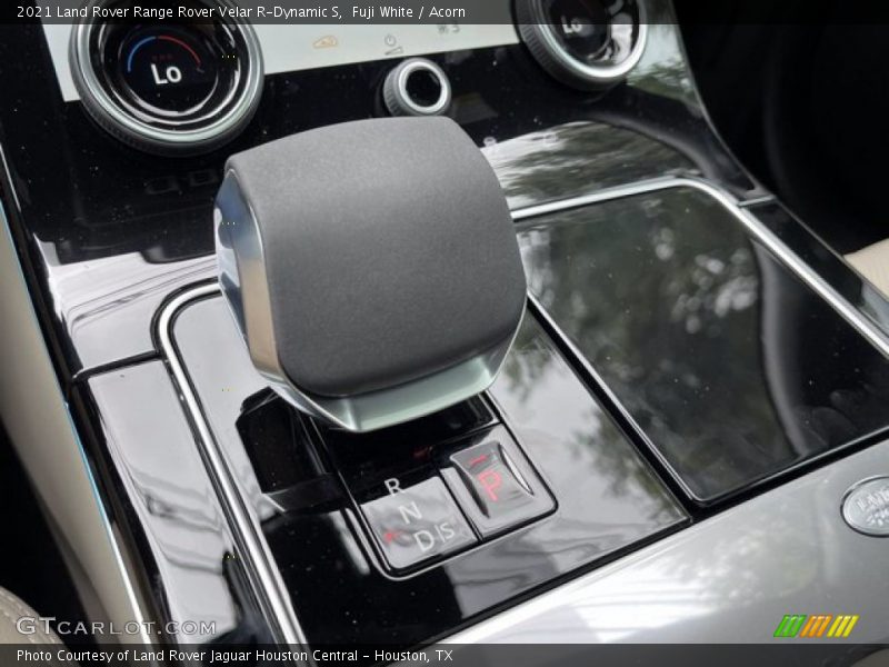 Fuji White / Acorn 2021 Land Rover Range Rover Velar R-Dynamic S