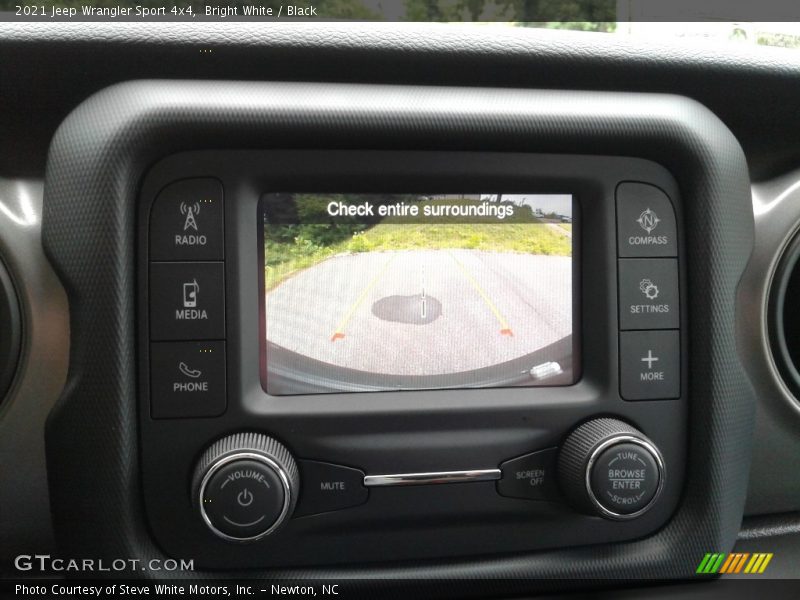 Bright White / Black 2021 Jeep Wrangler Sport 4x4