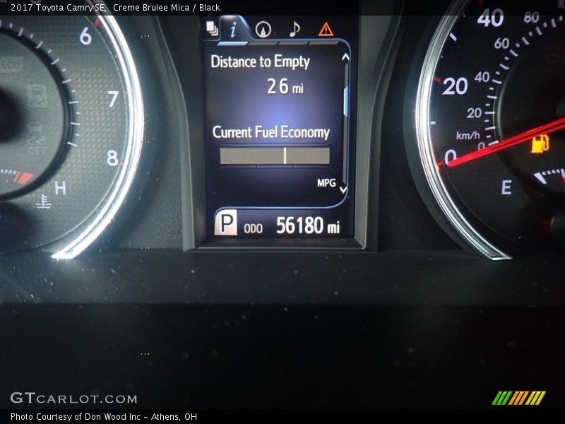 Creme Brulee Mica / Black 2017 Toyota Camry SE