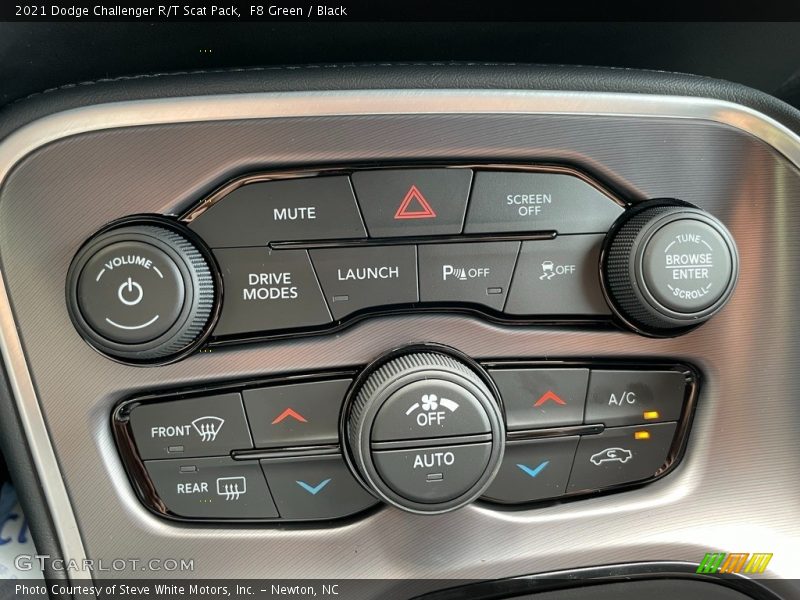 Controls of 2021 Challenger R/T Scat Pack