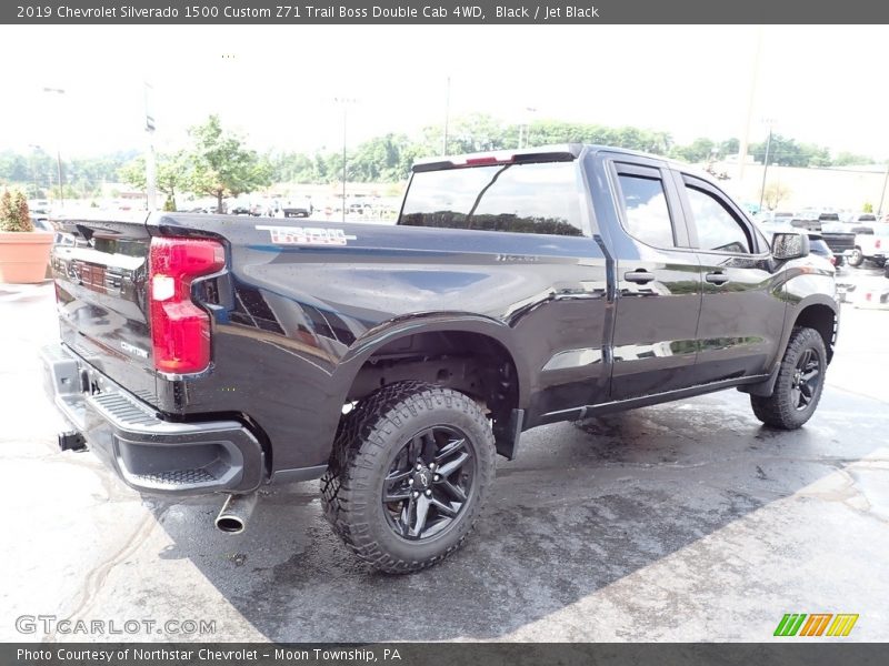 Black / Jet Black 2019 Chevrolet Silverado 1500 Custom Z71 Trail Boss Double Cab 4WD