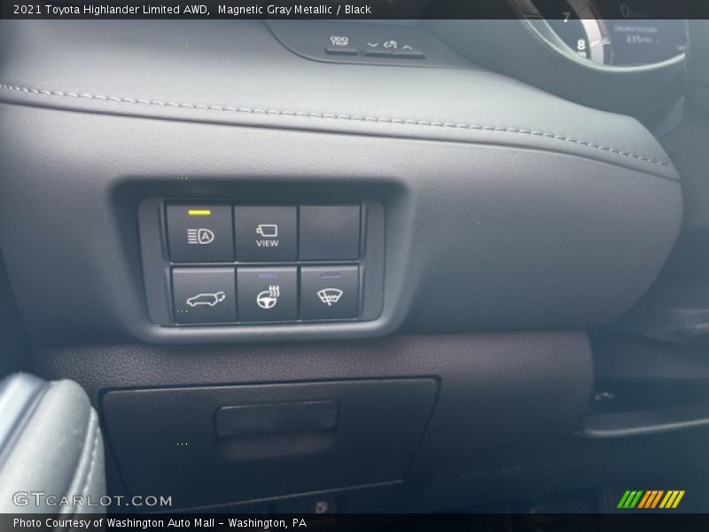 Magnetic Gray Metallic / Black 2021 Toyota Highlander Limited AWD