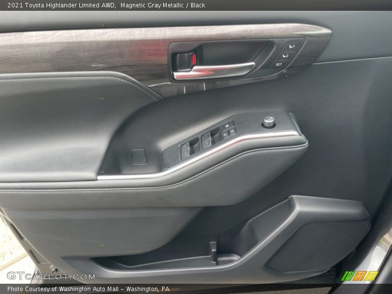 Magnetic Gray Metallic / Black 2021 Toyota Highlander Limited AWD
