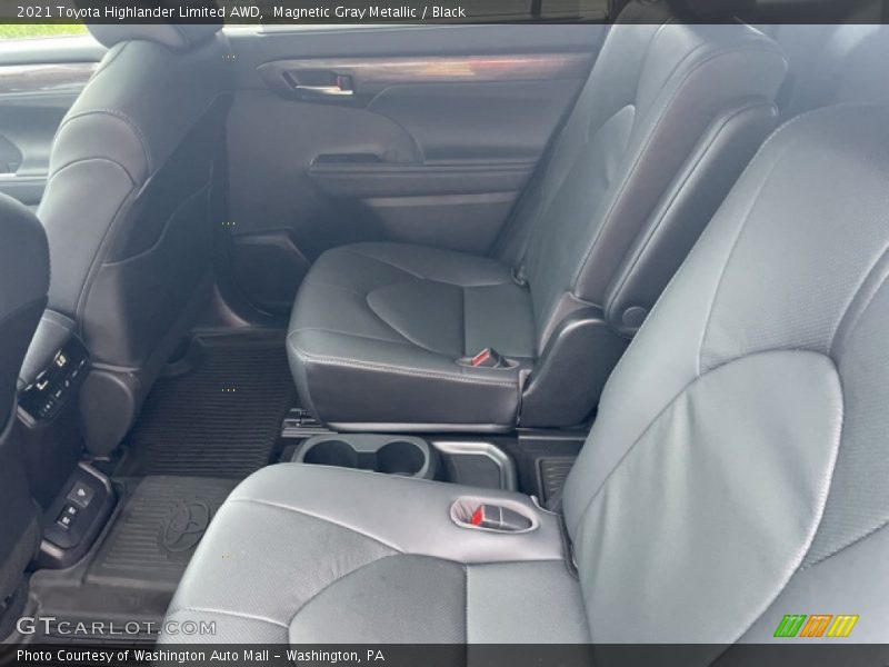 Magnetic Gray Metallic / Black 2021 Toyota Highlander Limited AWD