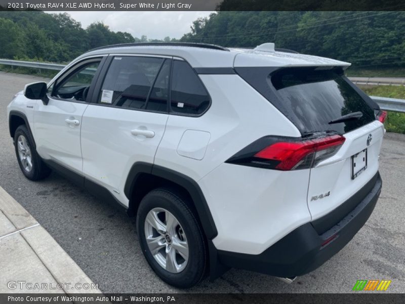 Super White / Light Gray 2021 Toyota RAV4 XLE AWD Hybrid