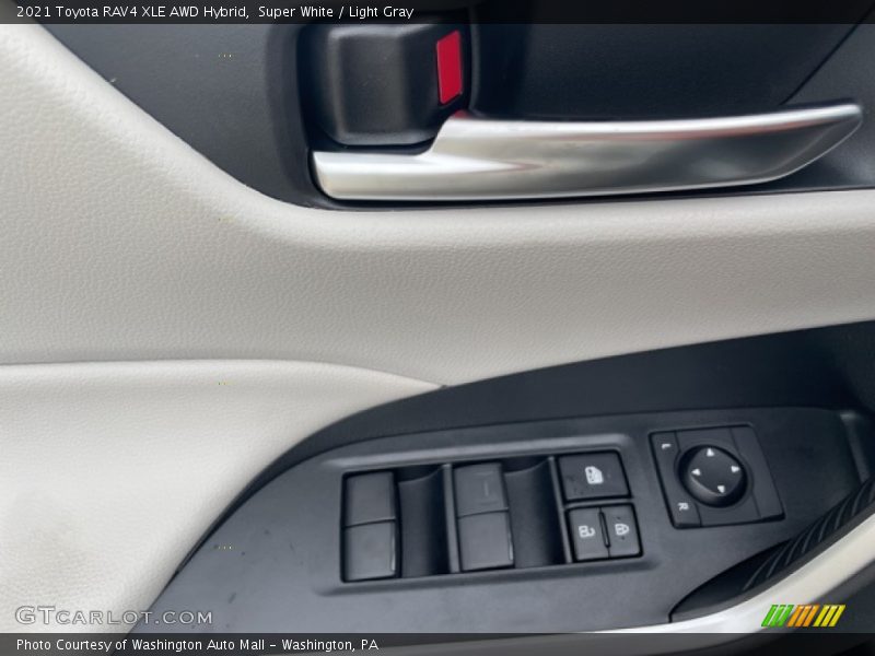 Super White / Light Gray 2021 Toyota RAV4 XLE AWD Hybrid
