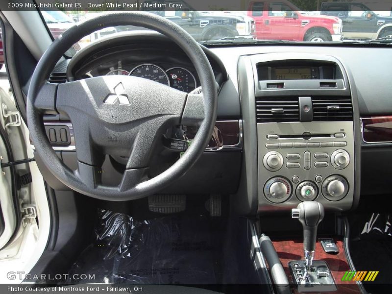 Dover White Pearl / Medium Gray 2009 Mitsubishi Galant ES