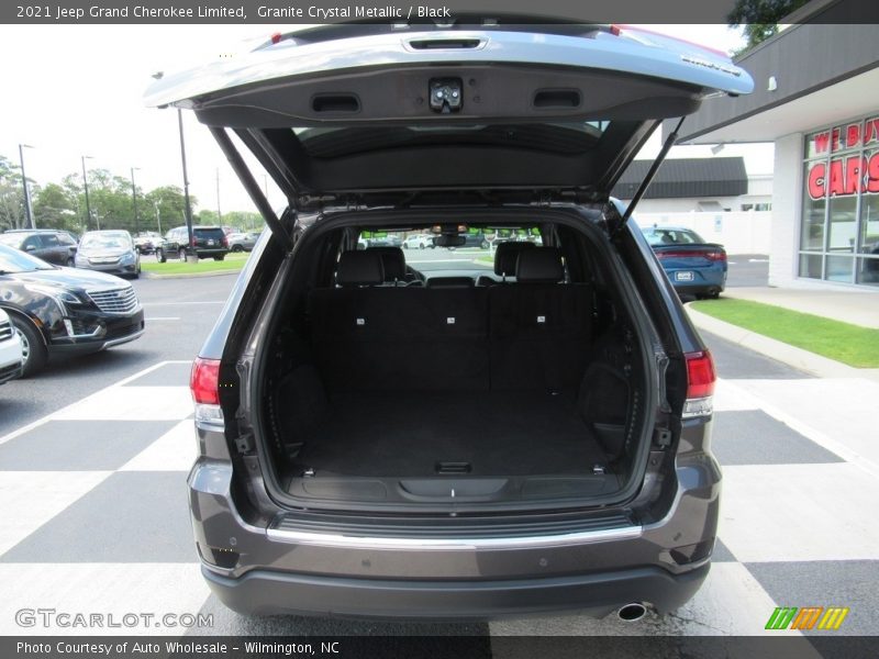 Granite Crystal Metallic / Black 2021 Jeep Grand Cherokee Limited