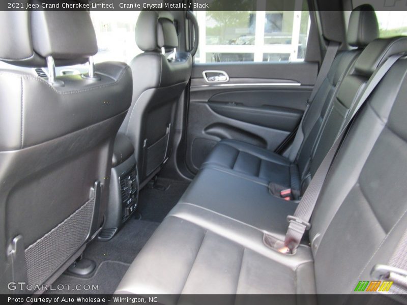 Granite Crystal Metallic / Black 2021 Jeep Grand Cherokee Limited