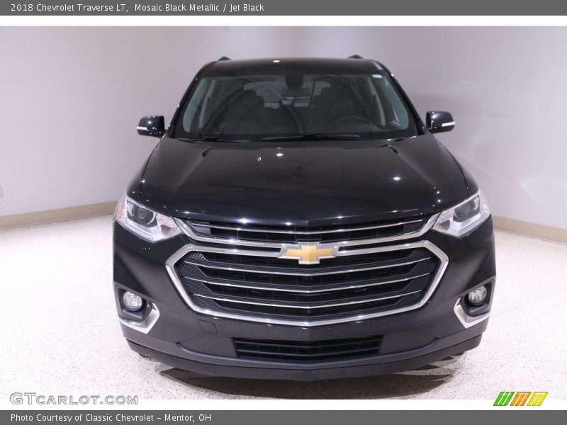 Mosaic Black Metallic / Jet Black 2018 Chevrolet Traverse LT