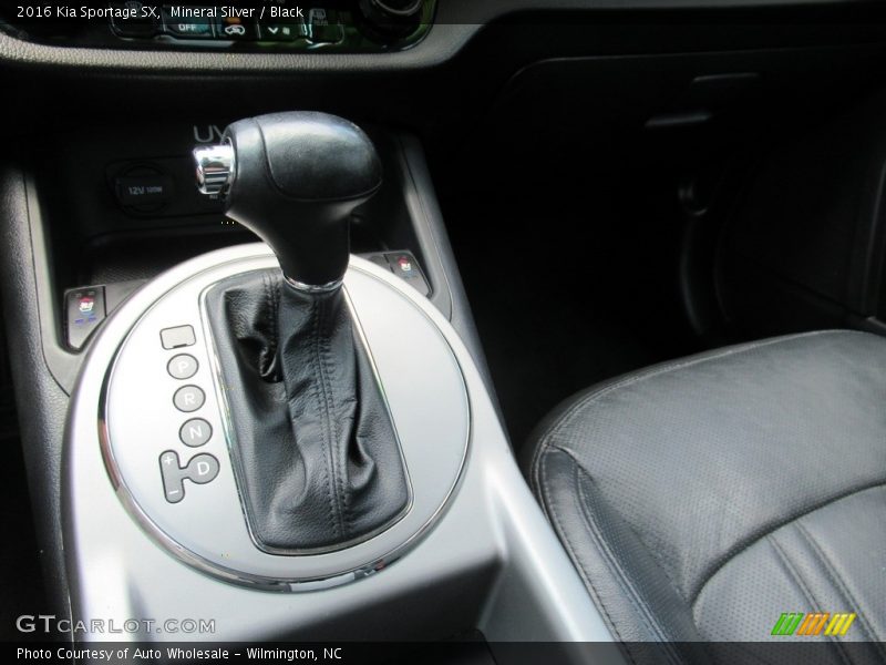 Mineral Silver / Black 2016 Kia Sportage SX