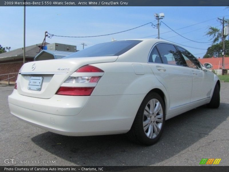 Arctic White / Grey/Dark Grey 2009 Mercedes-Benz S 550 4Matic Sedan